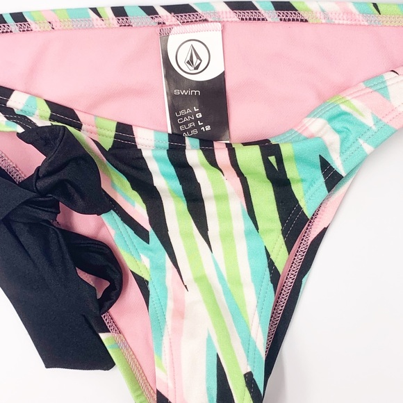 Volcom bikini bottom - Picture 6 of 8